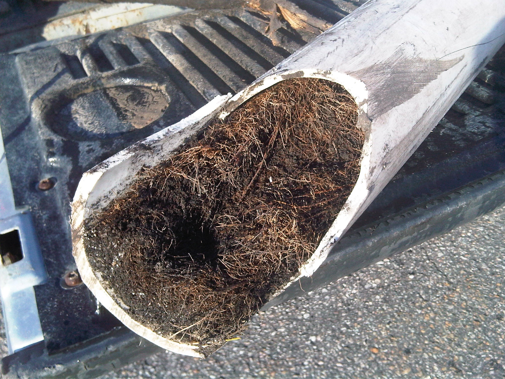 how-to-unclog-main-sewer-line-without-a-snake